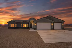 9818 N Cyrus Rd, Kingman, AZ 86401 - Photo 1