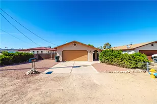 1927 Lucille Ave, Kingman, AZ 86401 - Photo 1