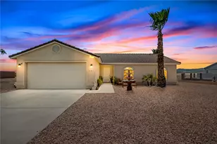457 Chablis Ct, Bullhead City, AZ 86429 - Photo 1