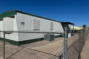 339 Thunderbird Ln, Bullhead City, AZ 86442 - Photo 1
