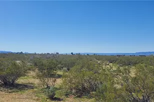 306-46-003A W Aqua Fria Dr, Golden Valley, AZ 86413 - Photo 1
