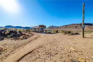3084 W Mazatzal Dr, Golden Valley, AZ 86413 - Photo 1