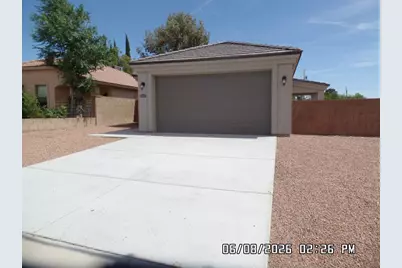 2704 Emerson Avenue, Kingman, AZ 86401 - Photo 1