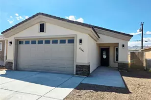 2115 Balboa Dr, Bullhead City, AZ 86442 - Photo 1