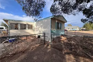 3543 E E Robin Ln Ln, Kingman, AZ 86409 - Photo 1