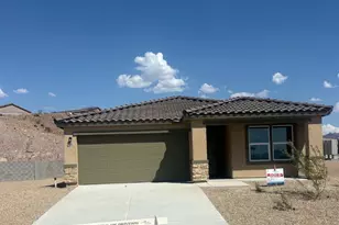 2302 Sarah Pl, Bullhead City, AZ 86442 - Photo 1