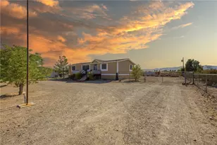 5195 S Jack Rabbit Dr, Fort Mohave, AZ 86426 - Photo 1
