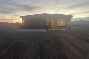 6985 E Rio Verde Ln, Kingman, AZ 86401 - Photo 1