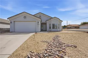 3352 N Apache St, Kingman, AZ 86401 - Photo 1