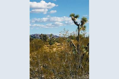 2363 S Goldmine Rd., Yucca, AZ 86438 - Photo 1
