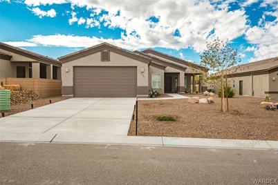 2624 Slide Mountain Loop, Bullhead City, AZ 86442 - Photo 1