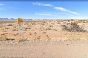 973 S Aztec Rd, Golden Valley, AZ 86413 - Photo 1