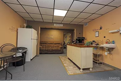 305 W Columbia, Farmington, MO 63640 - Photo 16