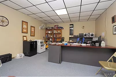 305 W Columbia, Farmington, MO 63640 - Photo 18