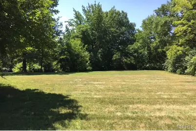 18 Sona Lane, Creve Coeur, MO 63141 - Photo 4