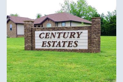 33 Century Avenue #33, Poplar Bluff, MO 63901 - Photo 1