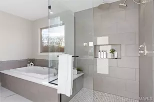 1 Tbb Nantucket II @ Del Creek Crossing, Foristell, MO 63348 - Photo 8