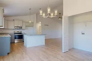 0 Acorn (Estates At Huntleigh Ridge), Wentzville, MO 63385 - Photo 24