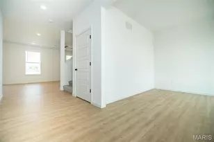 0 The-Ash (Estates At Huntleigh Ridge), Wentzville, MO 63385 - Photo 8