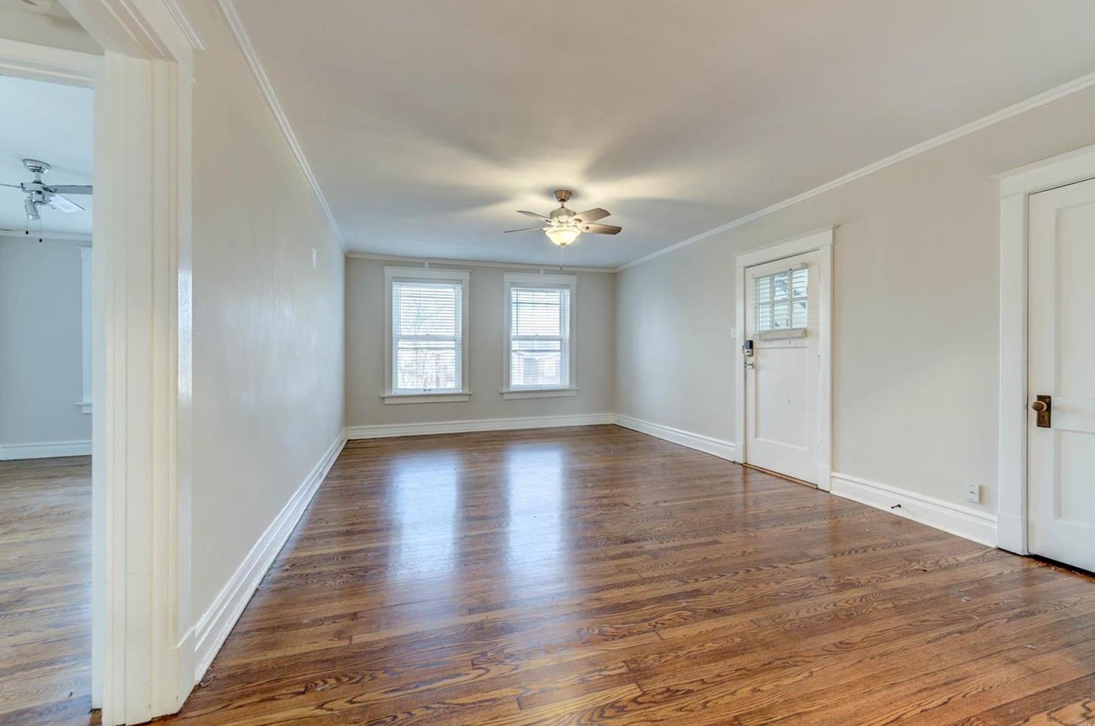 1309 Mccausland Ave, Saint Louis, MO 63117