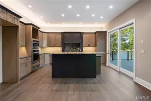 783 Schaeffers Grv Ct, Chesterfield, MO 63005 - Photo 4