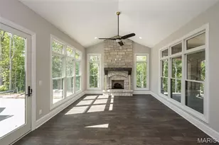 805 Silver Buck Ln, Chesterfield, MO 63005 - Photo 28