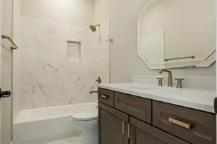 805 Silver Buck Ln, Chesterfield, MO 63005 - Photo 50