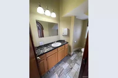3660 Gravois Avenue, Saint Louis, MO 63116 - Photo 8