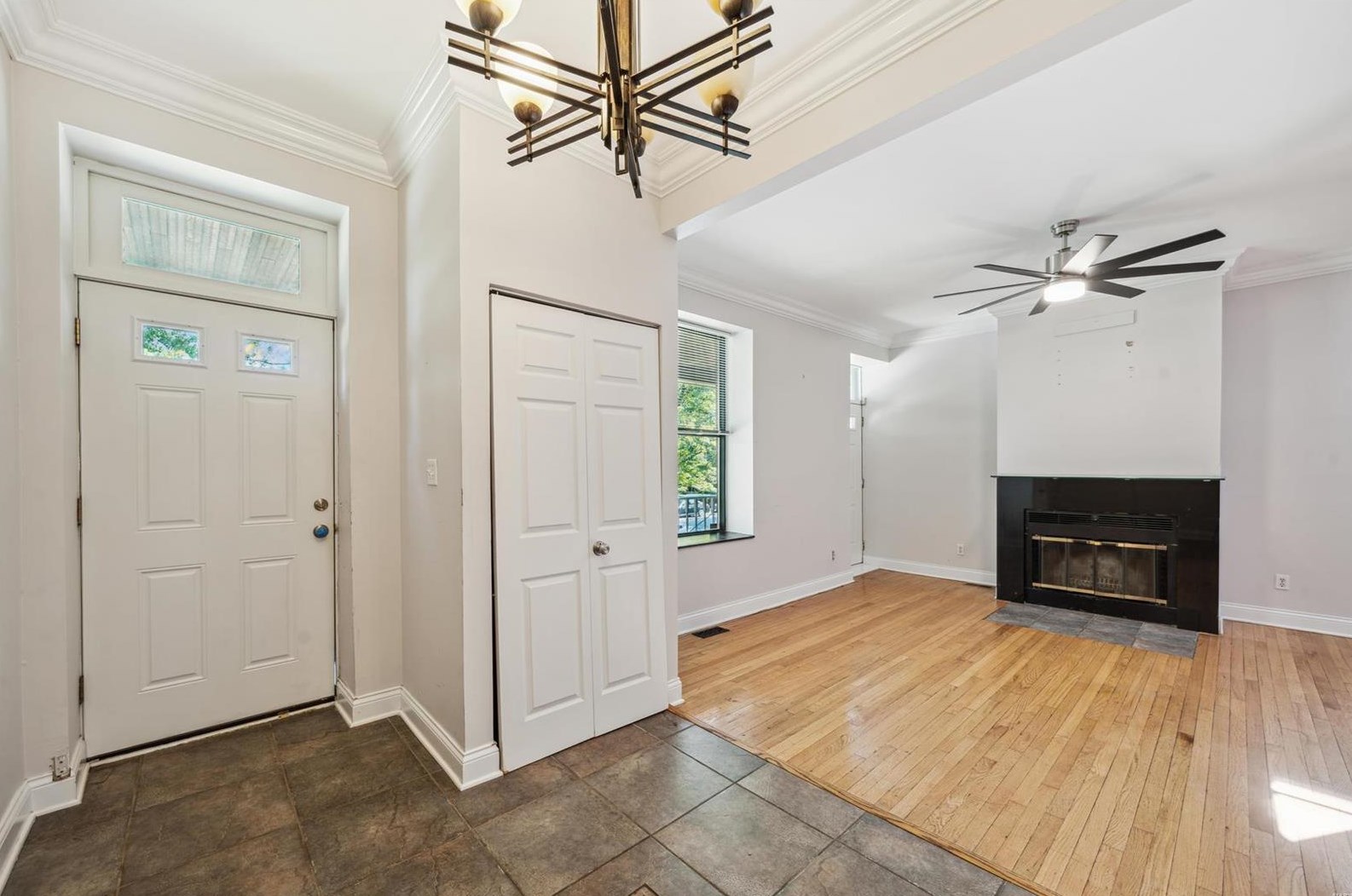 4362 Laclede Ave #1, Saint Louis, MO
