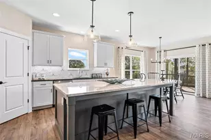 147 Columbia Mdws Ln, O'Fallon, MO 63366 - Photo 4