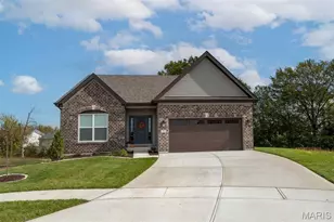 147 Columbia Mdws Ln, O'Fallon, MO 63366 - Photo 10