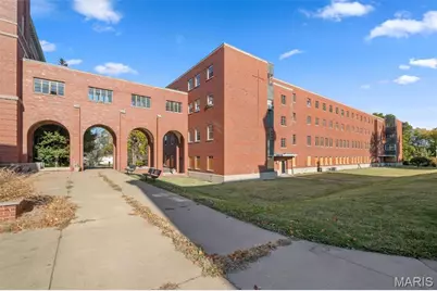 700 Howdershell Road, Florissant, MO 63031 - Photo 24