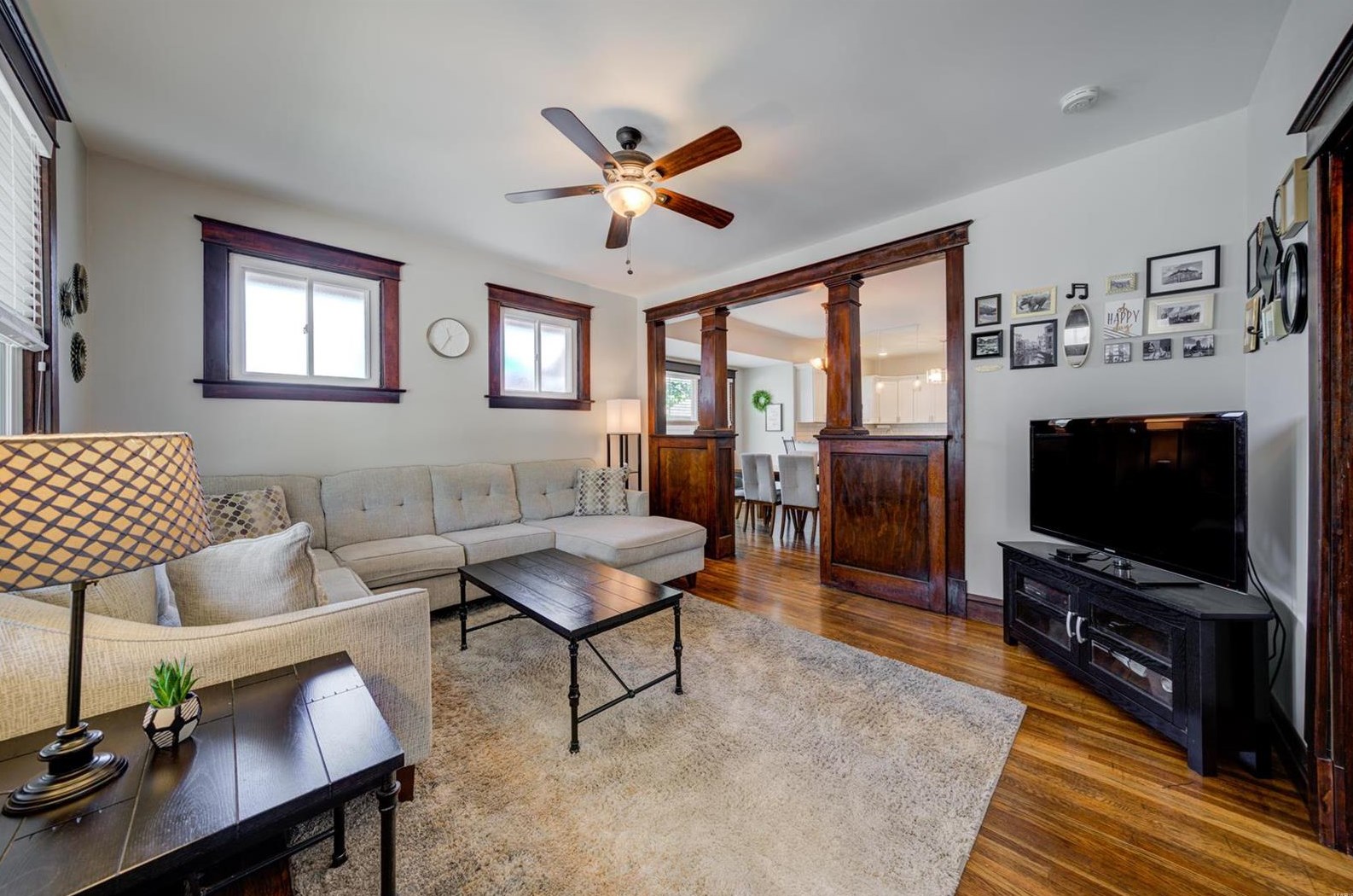 2227 Mccausland Ave, Saint Louis, MO 63143