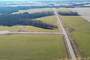 9 Gus Crk Ct, Foristell, MO 63348 - Photo 1