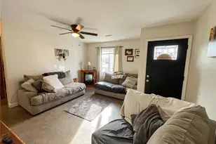 810 E Cleveland St, Monroe City, MO 63456 - Photo 4