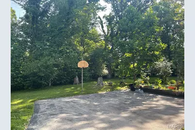 17421 Private Valley Lane, Chesterfield, MO 63005 - Photo 6