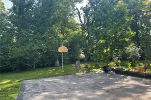 17421 Private Vly Ln, Chesterfield, MO 63005 - Photo 6