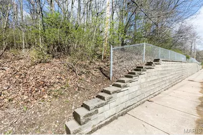 740 Forest Avenue, Valley Park, MO 63088 - Photo 10