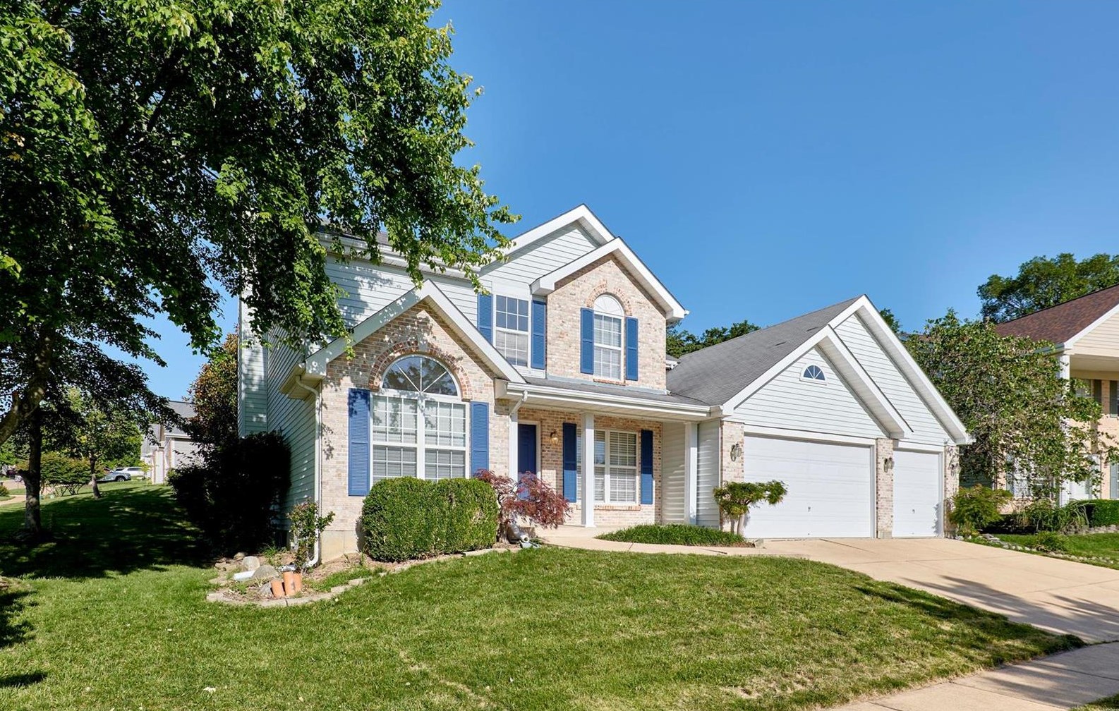 779 Summer Top Cir, Fenton, MO 63026