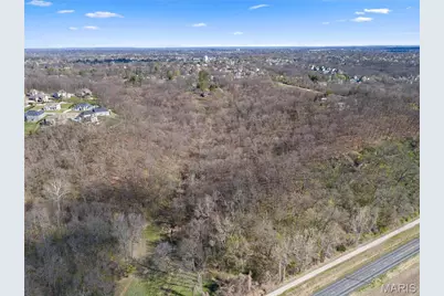 17 Greens Bottom Road, Saint Charles, MO 63304 - Photo 8