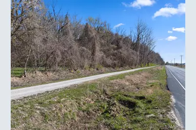17 Greens Bottom Road, Saint Charles, MO 63304 - Photo 6
