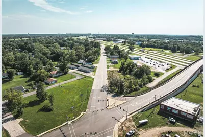 720 W Springfield Road, Sullivan, MO 63080 - Photo 4