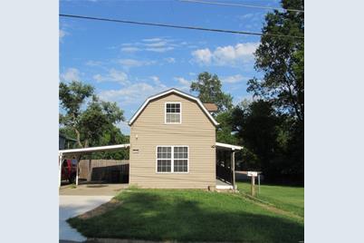 3720 Marvin Avenue, Woodson Terrace, MO 63114 - Photo 1