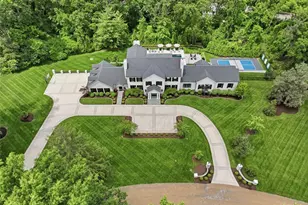 4 Warridge Dr, Ladue, MO 63124 - Photo 64