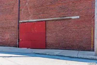 1100 S 6th Street, Saint Louis, MO 63104 - Photo 12