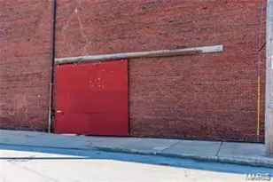 1100 S 6th St, Saint Louis, MO 63104 - Photo 12