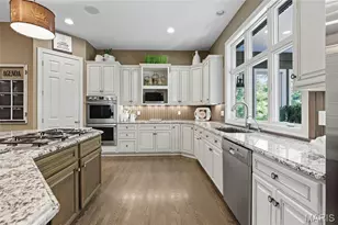 1482 Country Lake Estates Dr, Chesterfield, MO 63005 - Photo 12