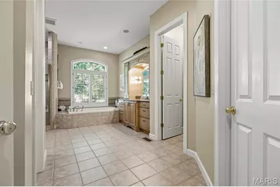 1482 Country Lake Estates Drive, Chesterfield, MO 63005 - Photo 24