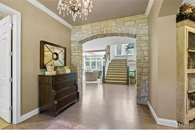 1482 Country Lake Estates Drive, Chesterfield, MO 63005 - Photo 6