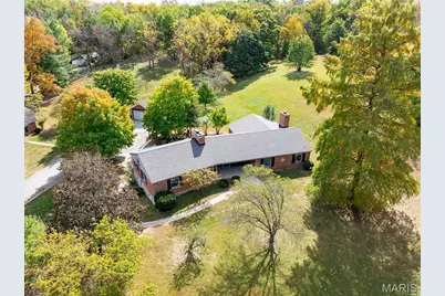1 Meadowbrook Heights, Hannibal, MO 63401 - Photo 1